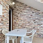Holiday Rooms * Ksamil