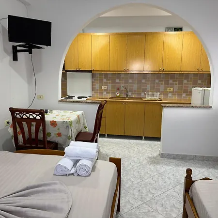 Holiday Rooms 卡萨米尔