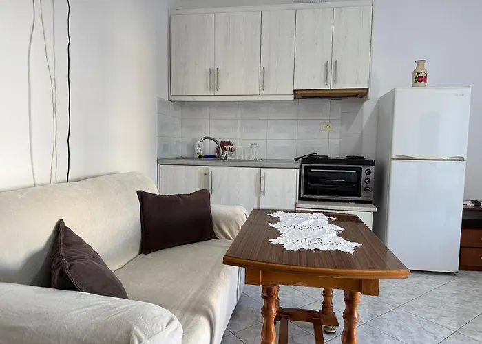 Holiday Rooms