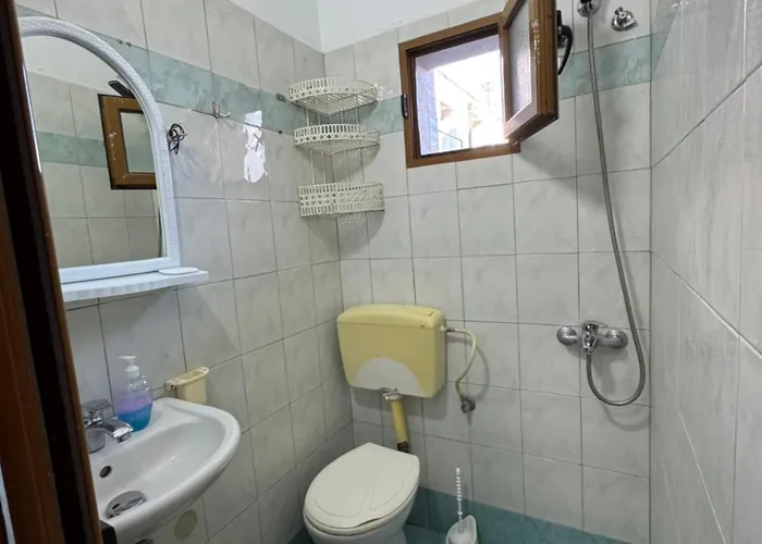 Gasthof Holiday Rooms Ksamil