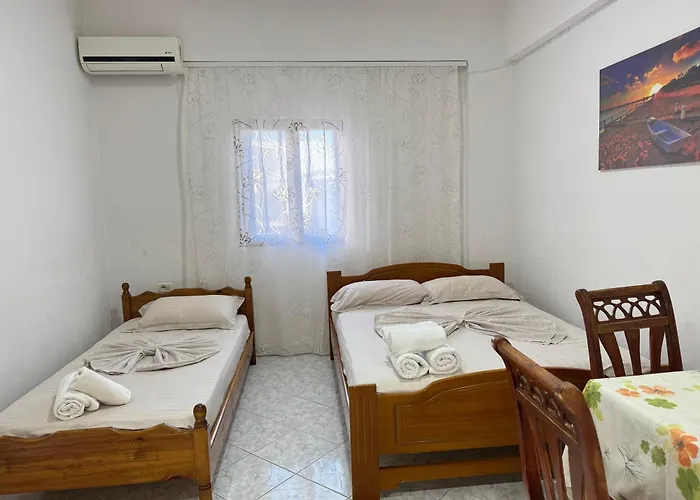 Holiday Rooms 卡萨米尔