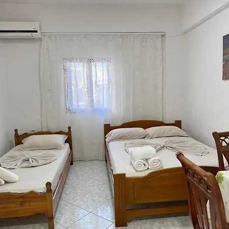 Holiday Rooms קסאמיל